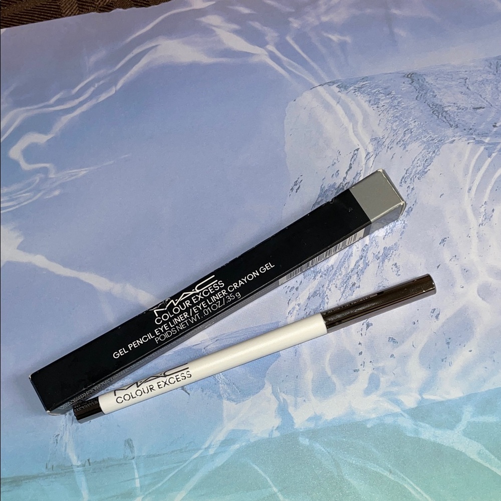MAC NIB Colour Excess Gel Eyeliner INCORRUPTIBLE